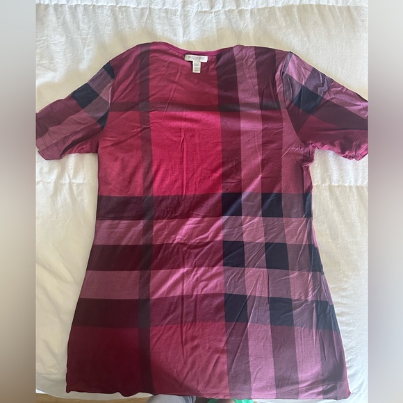 Burberry designer reversible women tee - Picture 4 of 4